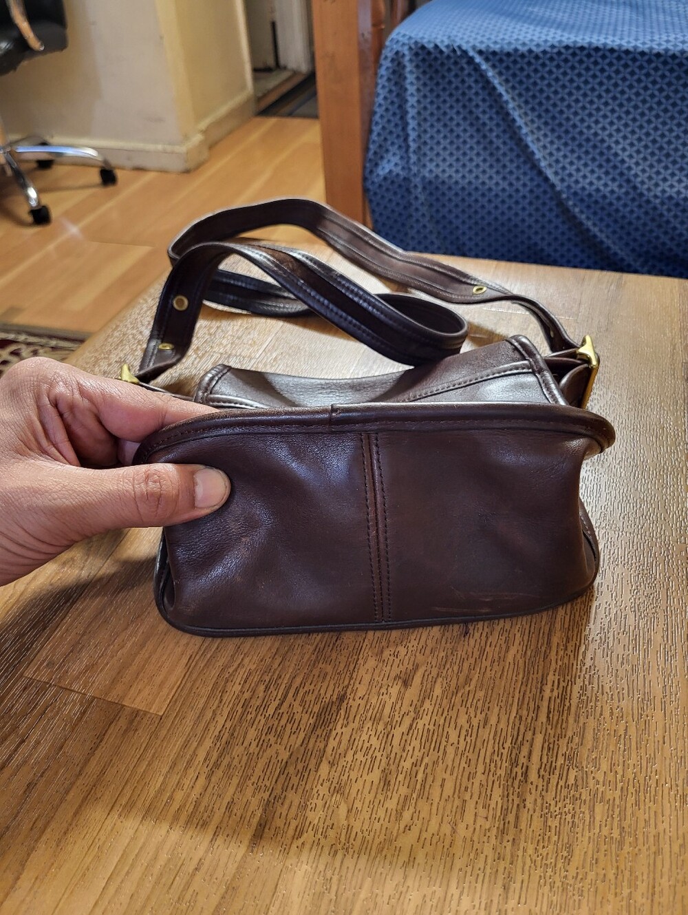 VINTAGE y2k COACH LEGACY SMALL FLAP CROSSBODY Brown LEATHER - Picture 5 of 12